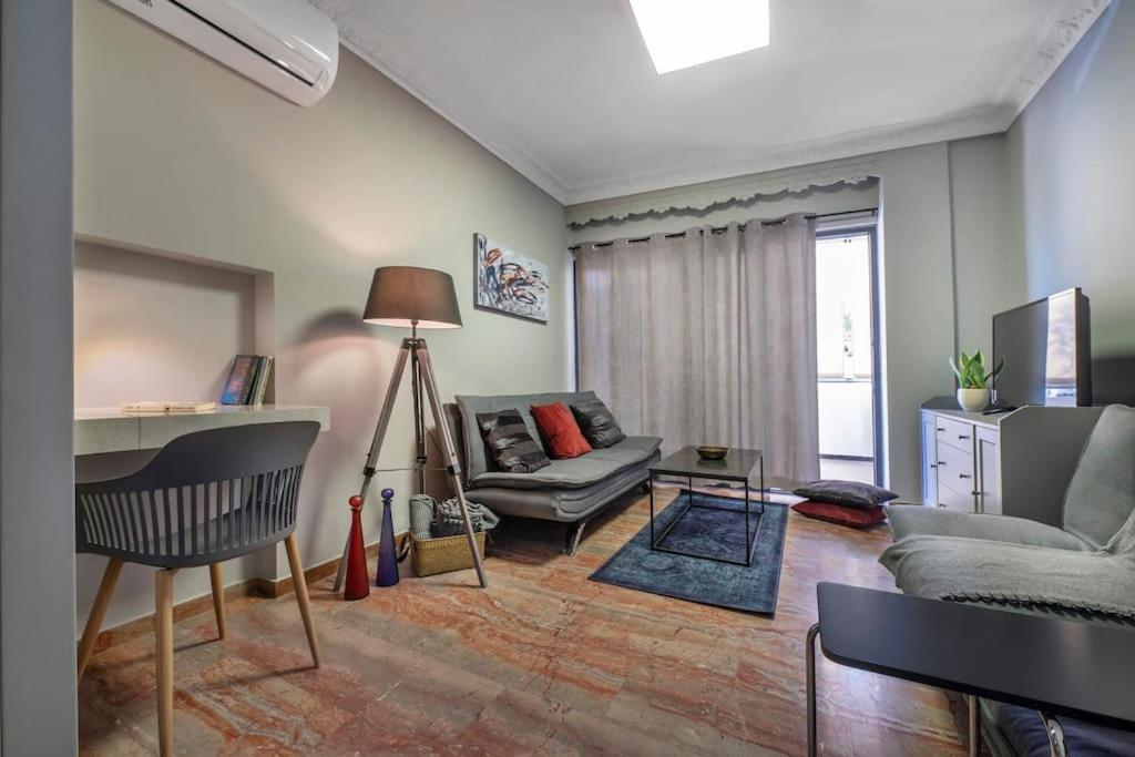 Beautiful Apt In Glyfada Center, Papandreou Street Афины Экстерьер фото
