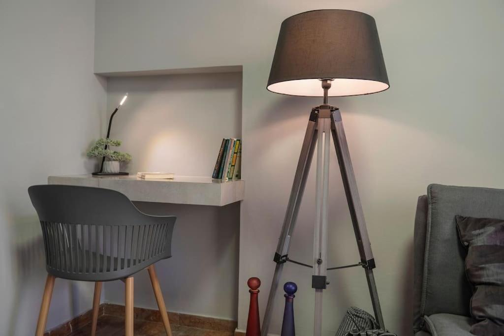 Beautiful Apt In Glyfada Center, Papandreou Street Афины Экстерьер фото